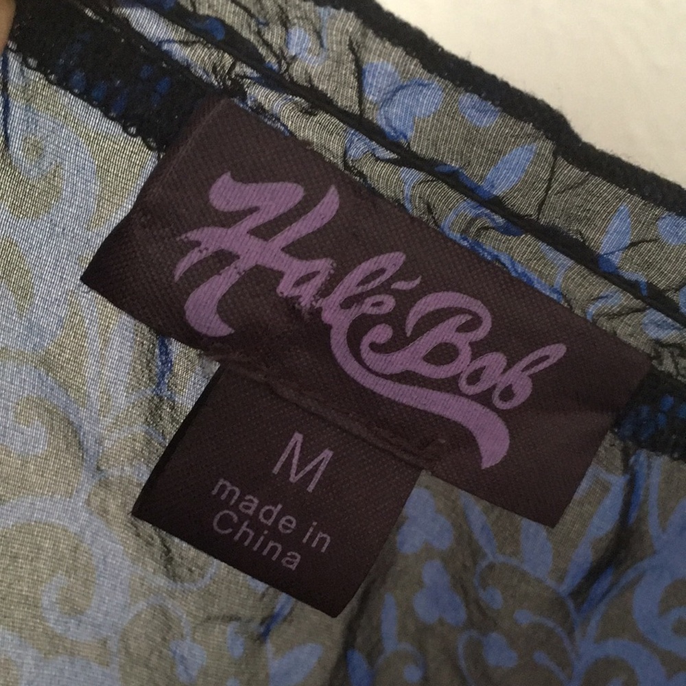 VTG Y2k BOB HALE 100% Silk Printed Sheer blouse Sz M - Picture 7 of 7